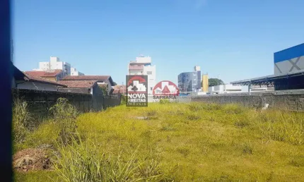 Terreno à venda na Rua Doutor José Temer, s/n, Parque Ype, Pindamonhangaba