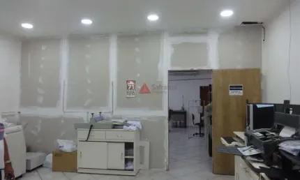 Ponto comercial à venda na Rua Doutor Gustavo de Godoy, 33, Centro, Pindamonhangaba