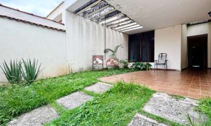 Casa com 3 quartos à venda na Rua Capitão Vitório Basso, 660, Parque São Domingos, Pindamonhangaba