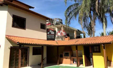 Casa com 3 quartos à venda na Rua Seis, 138, Jardim Britânia, Caraguatatuba