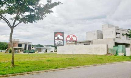 Terreno Padrão em Condomínio em São José dos Campos