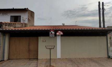 Casa com 3 quartos à venda na Rua Benedito Morais Sobrinho, 43, Conjunto Habitacional Terra dos Ipês I (Sul), Pindamonhangaba
