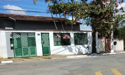 Casa com 2 quartos à venda na Rua Galdino Jesus dos Santos, 317, Vila Suiça, Pindamonhangaba