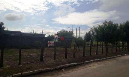 Terreno à venda na Rua São Vicente, S/N, Conjunto Habitacional Terra dos Ipês II (Fase II), Pindamonhangaba