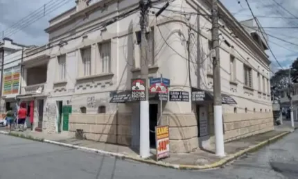 CASA MISTA | Ideal para Comércio e Residência no Centro de Guaratinguetá