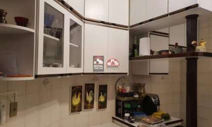 Apartamento com 3 quartos para alugar na Avenida Senador Joaquim Miguel M. De Siqueira, 238, Jardim Pereira do Amparo, Jacareí
