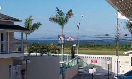 SOBRADO EM CONDOMÍNIO BEIRA MAR COM 2 SUÍTES EM CONDOMÍNIO FECHADO