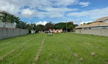 Terreno à venda na Estrada Rio Comprido, Fase 3, 5001, Rio Comprido, Jacareí