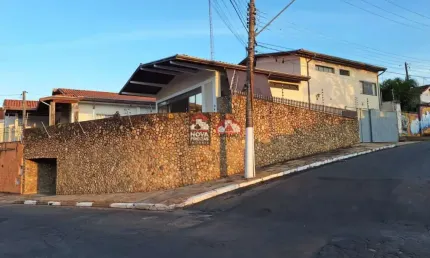 Casa com 3 quartos à venda na Rua Paul Harris, 80, Jardim Boa Vista, Pindamonhangaba