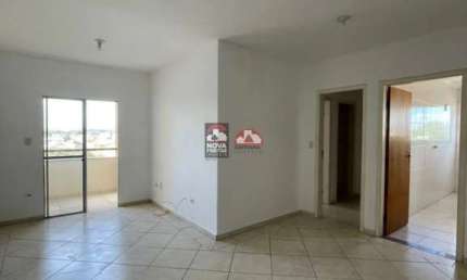 Apartamento com 2 quartos para alugar na Avenida Albuquerque Lins, Bloco 2 - Ravena, 900, São Benedito, Pindamonhangaba