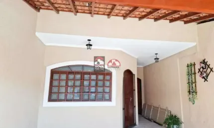Sobrado à Venda no Jardim Satélite em São José dos Campos - SP