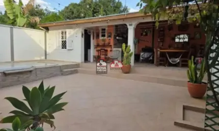 Casa com 3 quartos à venda na Rua São João Bosco, 254, Tabaú, Pindamonhangaba