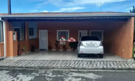 Casa à venda no condomínio bosque das aroeiras em jacareí