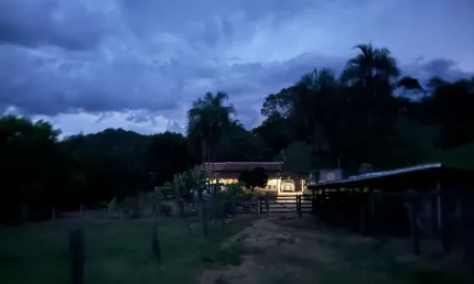 Fazenda para Venda em Bela Vista de Goiás, ZONA RURAL, 2 dormitórios, 1 banheiro, 1 vaga