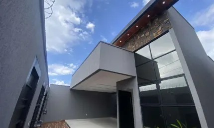 Casa para Venda em Trindade, Setor Monte Cristo, 3 dormitórios, 3 suítes, 4 banheiros, 2 vagas