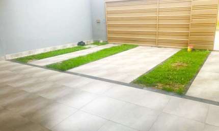 Casa à Venda em Jardim Atlântico, Goiânia: 3 Suítes, 210m²