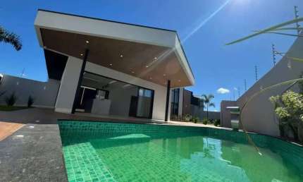 Casa à Venda no Setor Três Marias I, Goiânia – 3 Suítes, 177m²