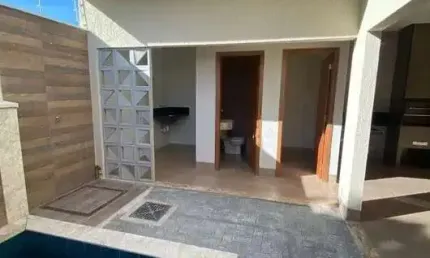 Casa à Venda no Jardim Atlântico, Goiânia, 143m² por R$810 Mil
