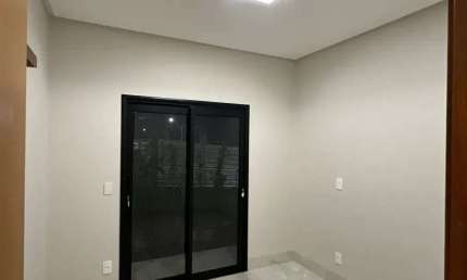 Casa de Condomínio à Venda no Jardins Sevilha, 4 Quartos, 257m²