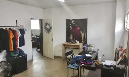 Galpão à Venda no Setor Garavelo, Aparecida de Goiânia, 360m²