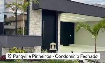 Casa de Condomínio à Venda no Parqville Pinheiros, 3 Suítes, 150m²