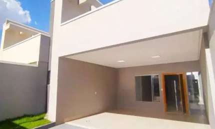 Casa à Venda em Jardim Atlântico, Goiânia: 3 Suítes, 150m²