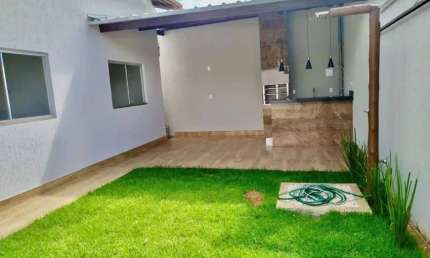 Casa à Venda no Vereda dos Buritis, Goiânia – 3 Quartos, 102m²