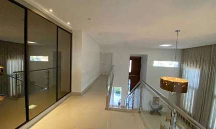 Casa de Condomínio à Venda em Alphaville Flamboyant, Goiânia