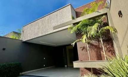 Casa à Venda em Jardim Atlântico, Goiânia: 3 Suítes, 147m²