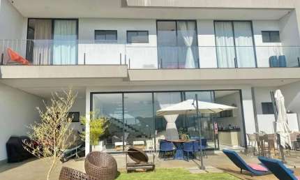 Casa de Condomínio à Venda no Privê das Caldas, 4 Suítes, 262m²