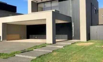 Casa de Condomínio à Venda no Goiânia Golfe Clube – 4 Suítes