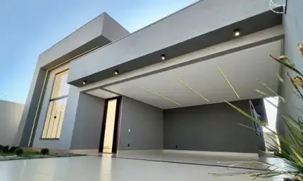 Casa à Venda no Setor Faiçalville, Goiânia, 377m², 3 Quartos