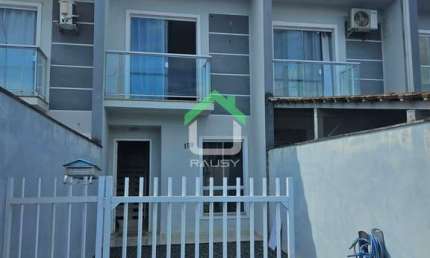 Casa com 2 quartos à venda na Rua Petronilha de Souza Fortunato, 159, Vila Nova, Joinville
