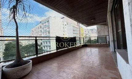 Apto 206m² em Copacabana, varanda, 3 quartos (2 suítes), sala ampla, cozinha espaçosa, dependência
