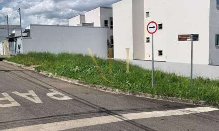 Terreno à venda na Lote 25 Quadra M, Parque Real, Pouso Alegre