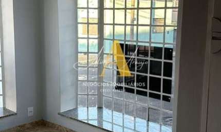 Ponto comercial para alugar na Rua General Telles, 378, Centro, Botucatu por R$ 2.500