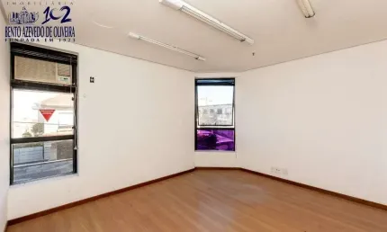 Sala comercial para alugar na Rua Dezesseis de Julho, 42, São João, Porto Alegre