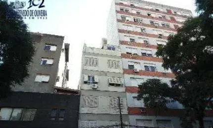 Apartamento de 1 dormitório, REFORMADO - Cód. RP342815