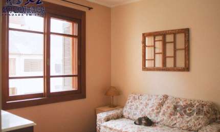 Apartamento 2 dormitórios,na república,próximo Rua Lima e Silva