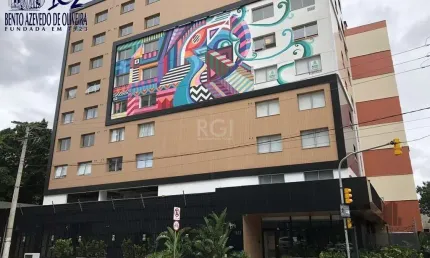 Stúdio totalmente mobiliado, na Cidade Baixa,com box,prédio com infraestrutura