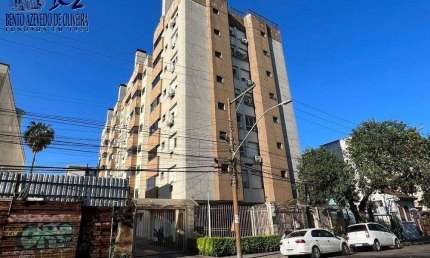 Apartamento 2 dormitórios com 2 vagas garagem na CIDADE BAIXA.