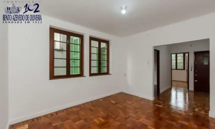 Amplo apartamento frontal na rua Dona Laura esquina Goethe