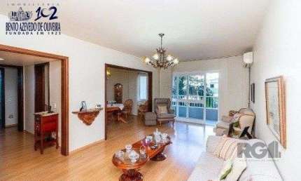 Vende-se amplo apartamento 3 quartos c/ suíte, 2 vagas, living com sacada e vist