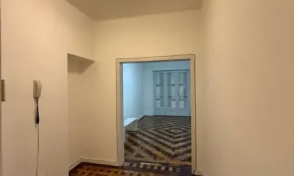 Apartamento com 1 quarto para alugar na Avenida Independência, 742, Independência, Porto Alegre