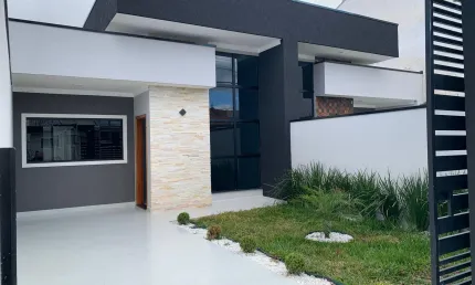 Casa alto padrão com piscina. Valor abaixo da avaliação!!!