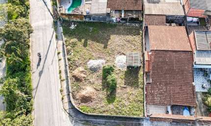 Lote Comercial  461m2 no Getuba, proximo Acesso da Tamoios R$ 297.000.00