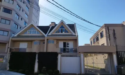 Casa com 3 quartos à venda na Rua Vereador Constante Pinto, 315, Bacacheri, Curitiba