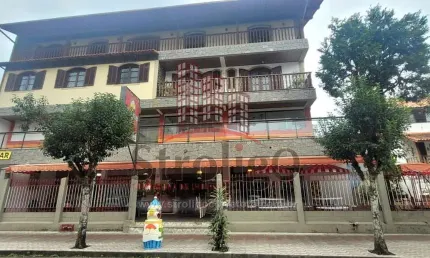 C490 Prédio comercial e residencial excelente localização Olaria, Nova Friburgo-RJ