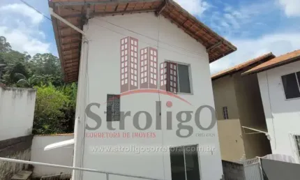 C418 Casa duplex ótima localização Varginha, Nova Friburgo-RJ