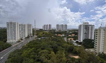 Apartamento com 2 quartos à venda na Rua Bicuíba, 890, Patamares, Salvador